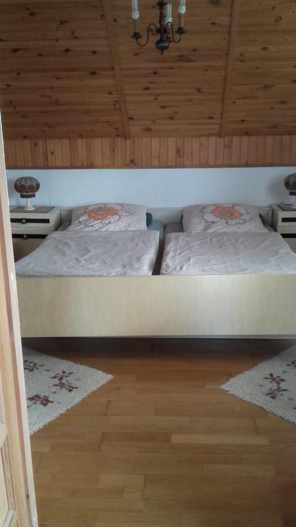 Pokoje Herta - Domek Letniskowy Stawiguda Esterno foto