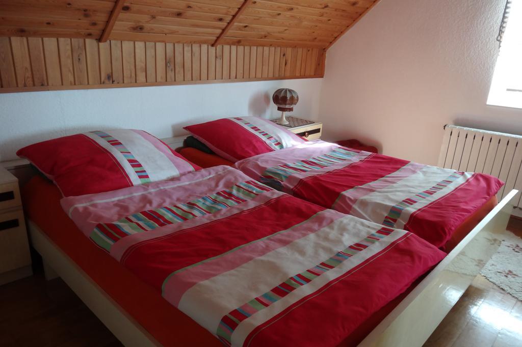 Pokoje Herta - Domek Letniskowy Stawiguda Esterno foto